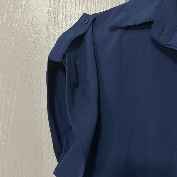 Lightweight blue dress size medium - Picture 3 of 6